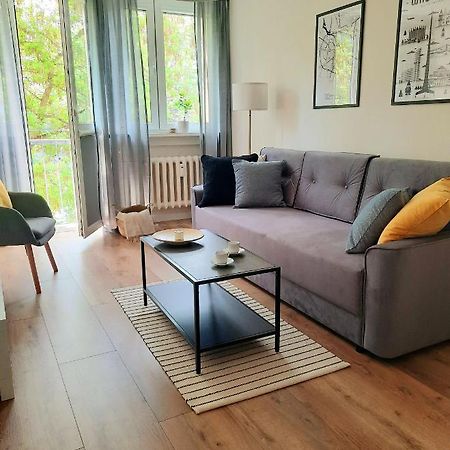 Appartamento Apartament W Centrum Wroclawia Esterno foto
